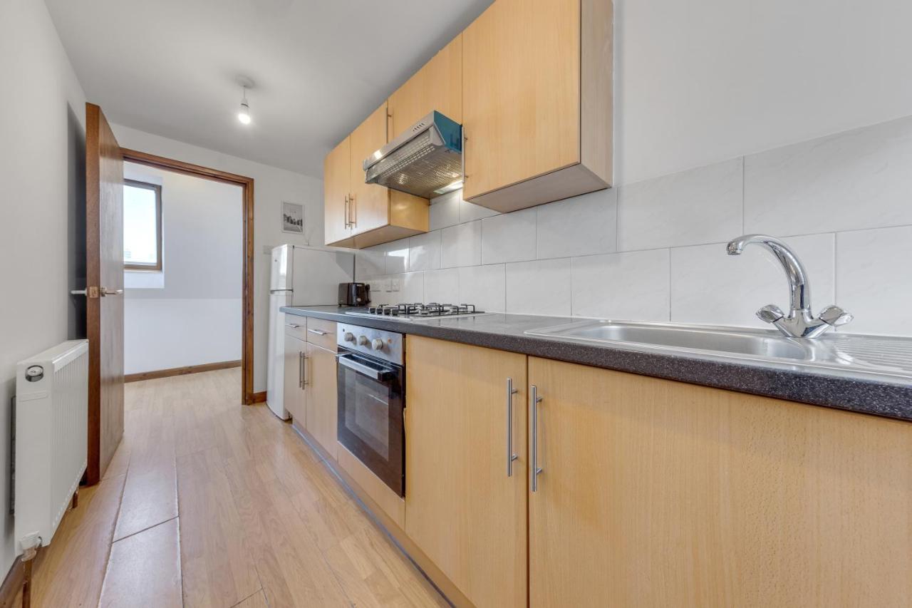 Cozy 1 Bed/Sleep 3/ London Daire Dış mekan fotoğraf